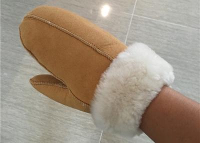 China Women Hand Sewing Warmest Sheepskin Gloves , Suede Leather Mittens for sale