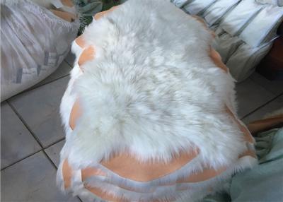 China 100% Polyester Plain White Faux Sheepskin Rug Living Room 100*100 CM OEM for sale