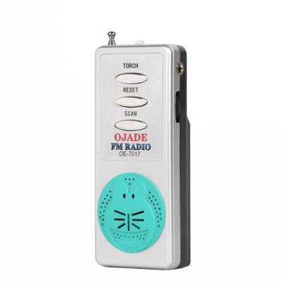 China Eco-friendly ABS Material Handheld FM Radio FM Frequency 88-108 MHz Auto Scan Radio for sale
