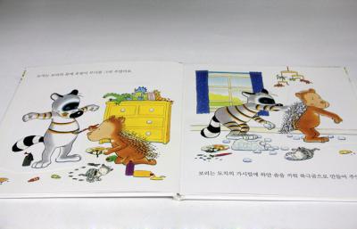 Chine Les enfants personnalisés lisant la photo de livre À couverture dure réservent l'impression avec la mousse/CD à vendre