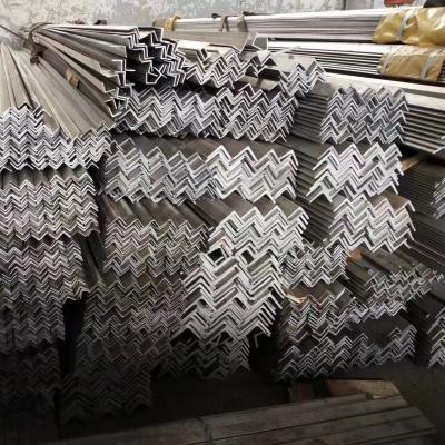 China Barras de ángulo de acero inoxidable ASTM A276 304 316L Ángulo igual / barras de canal U de acero inoxidable en venta