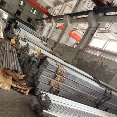 Chine 201 Barre d'angle en acier inoxydable Barre de canal Barre plate ASTM EN DIN GB JIS Barres SS standard à vendre