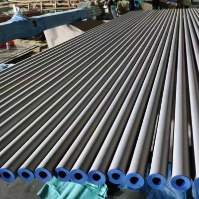Chine Finition de décapage et surface claire tuyau sans soudure en acier inoxydable pour liquide chimique et gaz à vendre