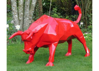 China Red Bull Animal Outdoor Fiberglass Sculpture Life Size 3D Design For Decor for sale