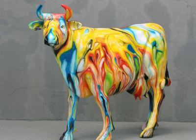 China Metal Modern Animal Outdoor Fiberglass Sculpture Pop Art Fiberglass Cow Statue for sale