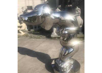 Cina Scultura d'acciaio del cane del metallo della decorazione, scultura del cane dell'acciaio inossidabile in vendita