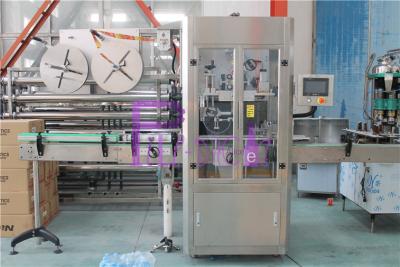Chine machine à étiquettes de douille principale simple automatique 150BPM 250BPM avec le tunnel de rétrécissement à vendre