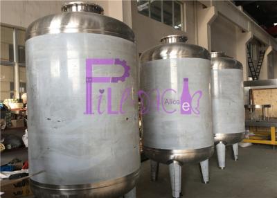 China 12TPH Fiberglass Housing RO Water Treatment System With Aseptic Water Storage Tank for sale