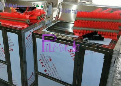 中国 5 ガロン水充填機の半自動産業ガロンのびん洗濯機機械 1 頭部 販売のため