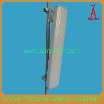China 806-960MHz 2x15dBi Directional Panel Antenna for sale