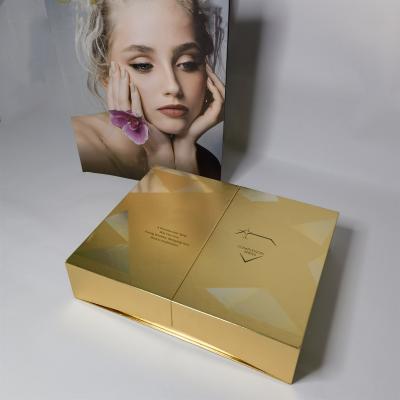 China Cosmetic Cardboard Gift Boxes Degradable Custom Business Packaging Boxes for sale