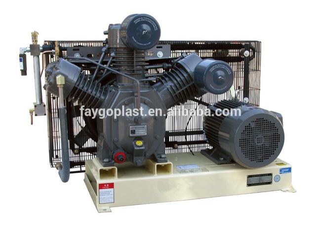 Semi automatic water bottle PET blowing machine