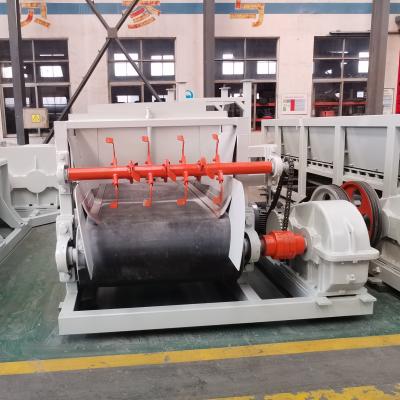 Chine Machine de production de briques entièrement automatique pour l'alimentation en matière première d'argile avec certificat CE ISO à vendre