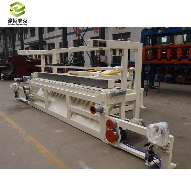 Automatic brick plant machine cutting system in operation