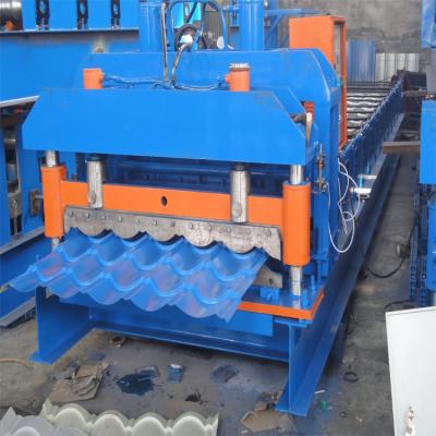 China Automatic Roofing Tile PPGI Color Steel Roll Forming Machine 0.3-0.8mm for sale
