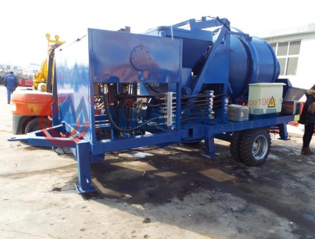 Mobile concrete mixer with pump JB40R concrete mixing pump machine