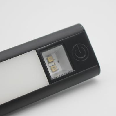 China USB que carrega a lâmpada UVC da desinfecção de 200lm 265-285nm 18W à venda