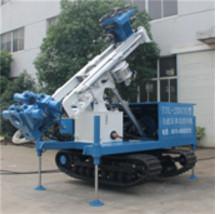 China Auto - máquina de perfuração montada sobre trilhos de passeio da água, equipamento de perfuração da água à venda