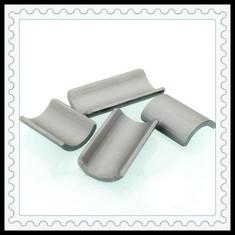 China Mag Permanent Ferrite Magnet Tile comum Y10T Y30BH para o acionador de partida de Automobie à venda