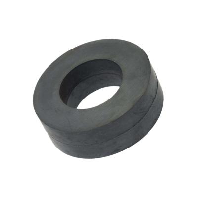 China Customized Stable Flow Ferrite Ring Magnet Of Automobiles Low Electric Current for sale