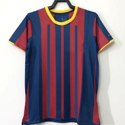 China Blue Red Retro Soccer Jerseys Fabric Retro Football Kits T Shirt Men Soccer Jersey for sale