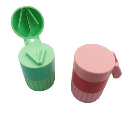 China Medical Supplies Mini Pill Cutter And Crusher Grinder For Small Large Pills 6.3x4.2cm for sale