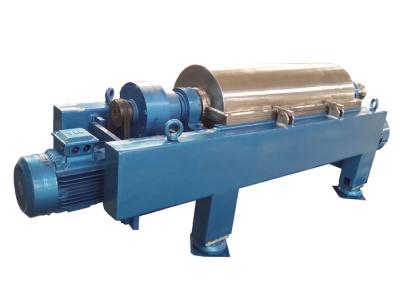 China Solid Control Horizontal Structure Drilling Mud Centrifuge with Large Volume for sale