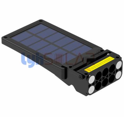中国 IP65 Waterproof Solar Powered Outdoor Security Lights With PC Lens And Magnetic Base 販売のため
