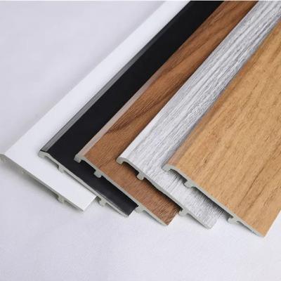 China 390G/M WPC Skirting PVC Floor Skirting Anti Corrosion for sale