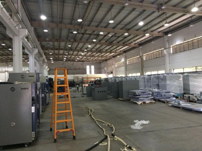 Stainless Steel Walk In Environmental Chamber For Vehicle Reliability Testing