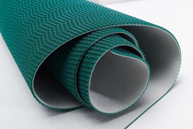 Grass wave pattern conveyor belt