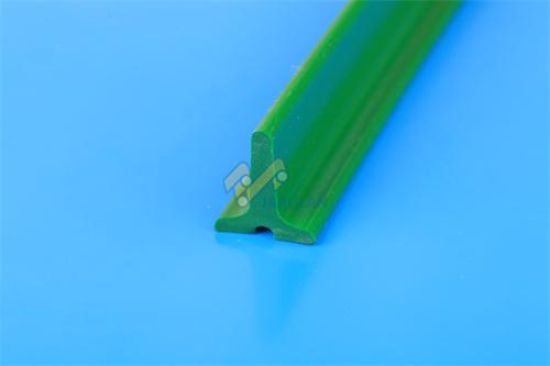 straight pvc cleat T30