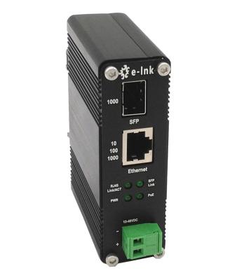 China 10/100/1000Base-T to 1000Base-X SFP PoE Media Converter with PoE Reset Function for sale