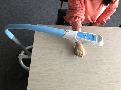 China Medical Device Ir Vein Finder , Vein Locating Device Working On Face Elbow Hand for sale