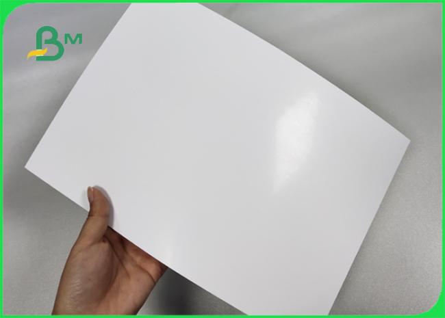 135gsm Printable Couche Paper In Reams C2S C1S Coated 760 * 860mm For Poster 135gsm Printable Couche Paper In Reams C2S C1S Coated 760 * 860mm For Poster
