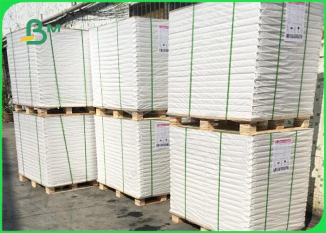 FSC C2S ART CARD PAPER / COUCHE PAPER 300GSM In Reams 23 * 35 For Poster FSC C2S ART CARD PAPER / COUCHE PAPER 300GSM In Reams 23 * 35 For Poster
