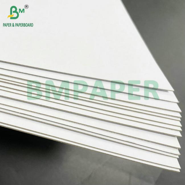 Strong Rigidity 1mm 1.5mm White Top White Back Laminated Hard Cardboard Strong Rigidity 1mm 1.5mm White Top White Back Laminated Hard Cardboard