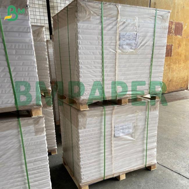 Shiny Silver Metallic Paper Sheets 235g 275g 66 X 90cm For Cosmetics Packaging Shiny Silver Metallic Paper Sheets 235g 275g 66 X 90cm For Cosmetics Packaging