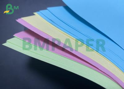 China Entalhes de papel de dobramento coloridos feitos a mão do cartão para os ofícios das crianças à venda
