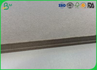 China Smooth Surface Compressed Cardboard Sheets 1000 gram 1200 gram 1500gram For Clothing Line for sale
