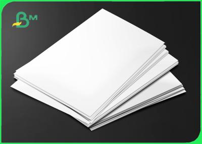 China Garantía 60gsm del blanco y del color crema para el cuaderno que hace el papel en enlace de la hoja en venta
