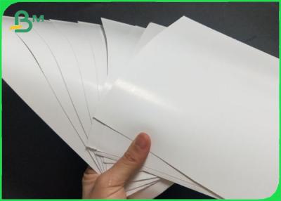 Chine Papier brillant blanc/haut blanc pour la couverture de magazine et de livre 80gsm - 300gsm à vendre