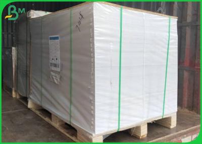China 1.2m m Greyboard 1.6m m grueso que apoya la hoja 93 * el 130cm del papel de la tarjeta con reciclable en venta