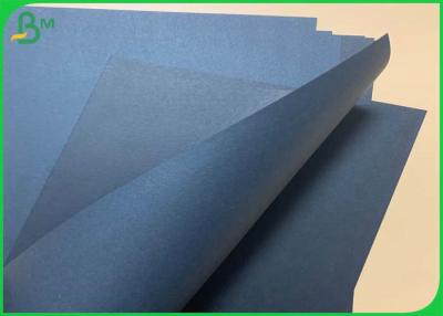 China 180g papel de papel de tarjetas negro de los 70cm del x 100cm para las postales y los artes en venta