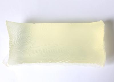China Rubber base PSA Glue hotmelt for multi purpose use paper labeling for sale