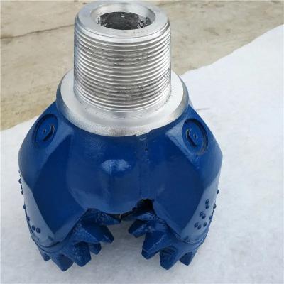 China Wear Resisting 17 1/2'' Steel Tooth Bit Soft Water Well Drilling Head for sale