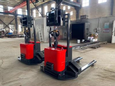 China AGV Automated Guided Vehicle Handing AGV Body Rated Load Capacity 2600 KG Three Forks en venta