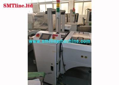 China Línea estable operación simple de SMT de la máquina de transferencia del PWB del cargador de la revista de la máquina en venta