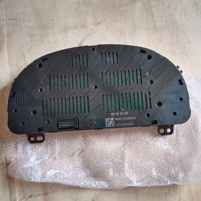 Sinotruk HOWO Truck Spare Parts Combination Instrument Dashboard Panel Wg9716580025
