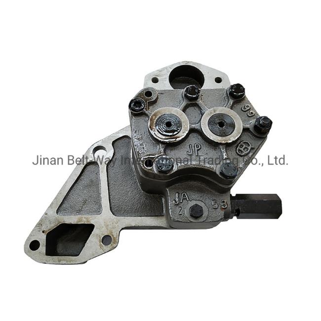 Jinan Sinotruk HOWO Truck Spare Parts Wd615 Engine Parts Oil Pump Az1500070021A